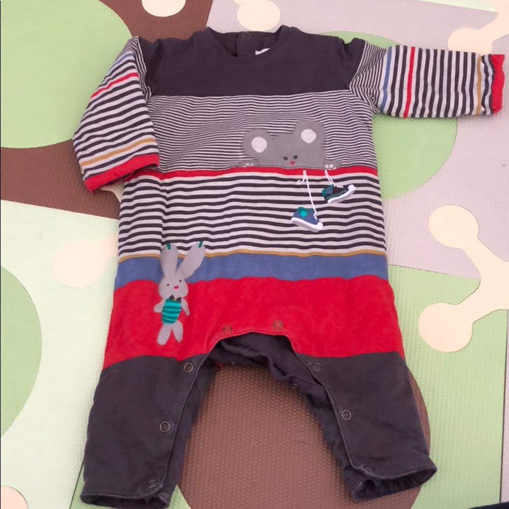 Thicker bodysuit 6 months